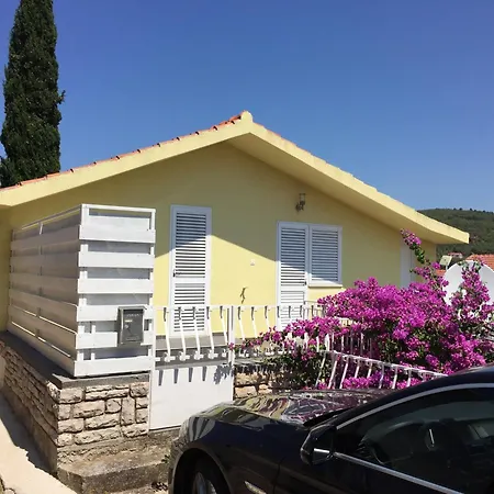 Tribunj Private House