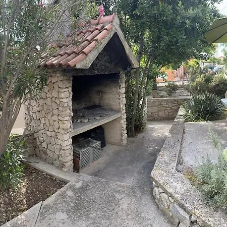 Tribunj Private House