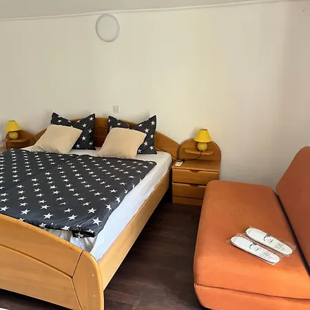 Tribunj Private House Дом отдыха