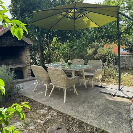 Tribunj Private House 펜션