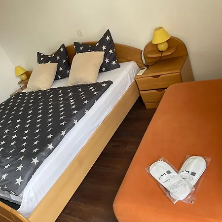 Tribunj Private House * Трибунь