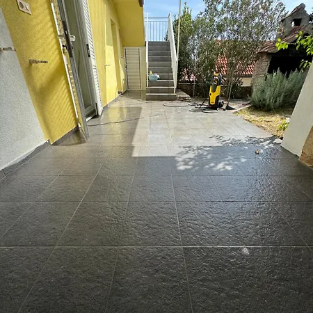 Tribunj Private House Dom wakacyjny *