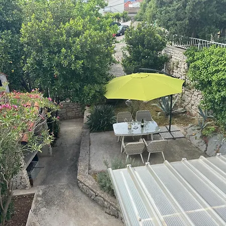 Tribunj Private House