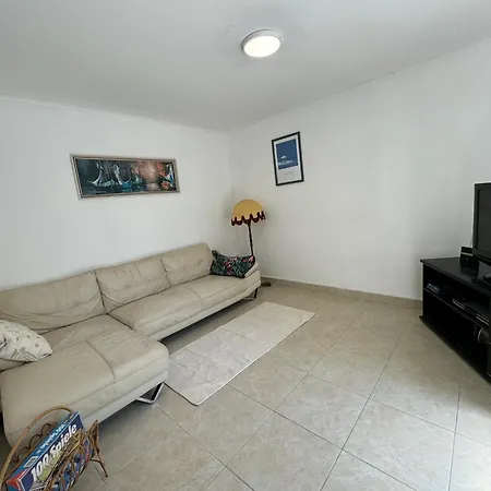 Tribunj Private House * Tribalj