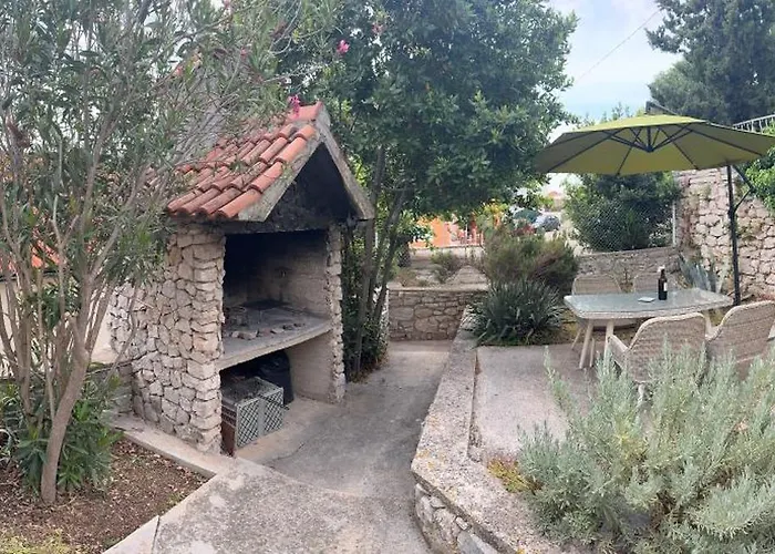 Tribunj Private House Vakantiehuis Tribalj