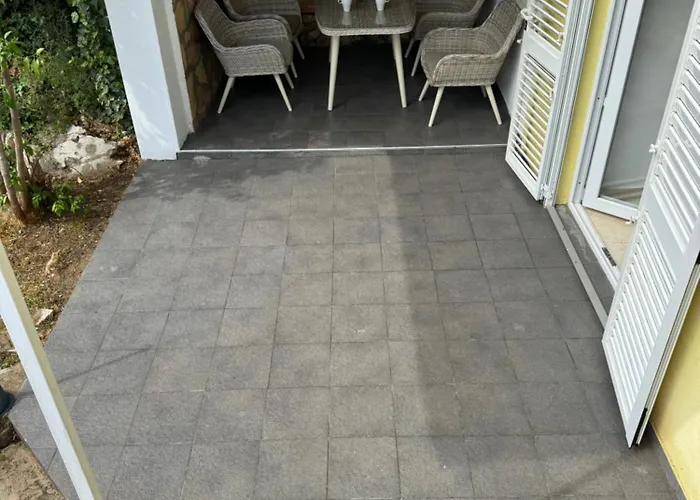 Tribunj Private House