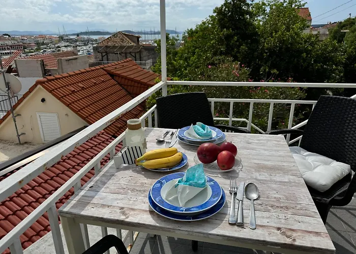 Tribunj Private House Tatil Evi Tribalj