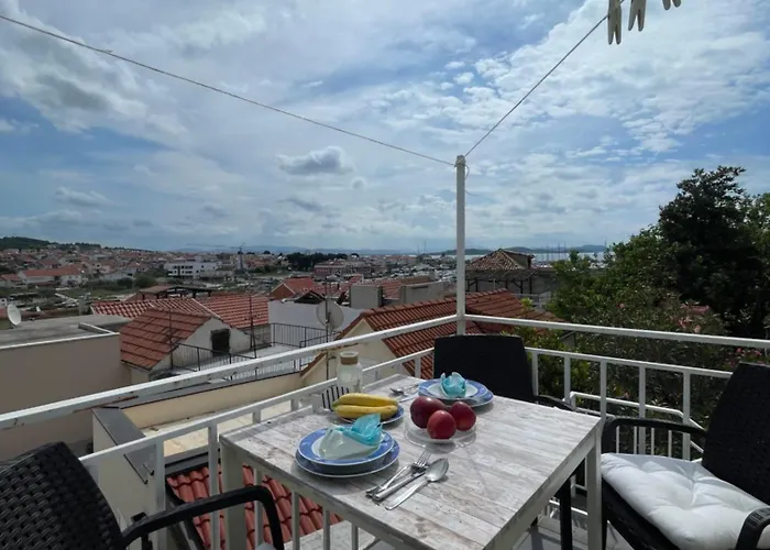 Tribunj Private House * Tribalj