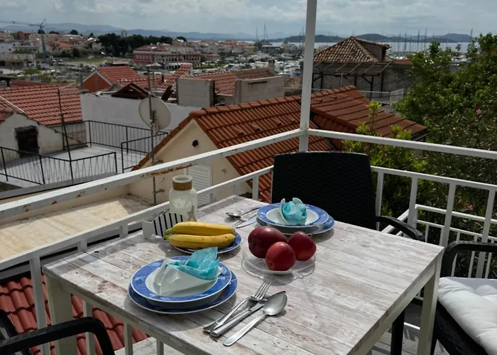 Vakantiehuis Tribunj Private House