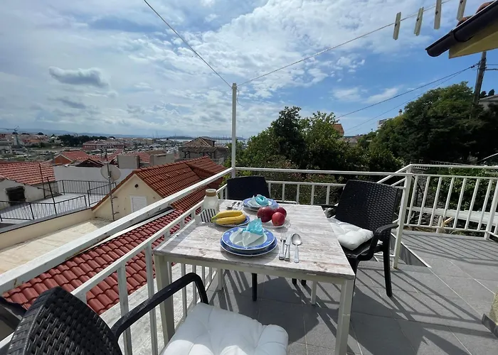 Tribunj Private House *