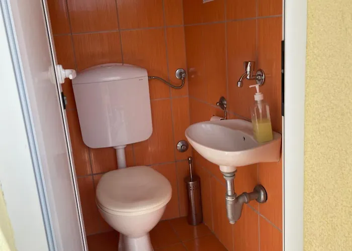 Tribunj Private House